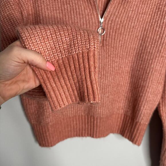 Jessica Simpson Women's Peach 1/4‎ Zip Collared Cropped Sweater Size S - Picture 2 of 5